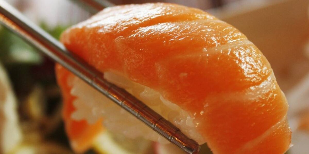 close-up-cuisine-delicious-dining-table-271715